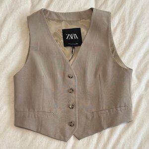 NWT Zara Beige Buttoned Vest